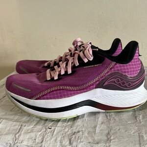 Saucony Women's Athletic Endorphin Shift 2 Running S10689-30 Shoes Size 9.5 US